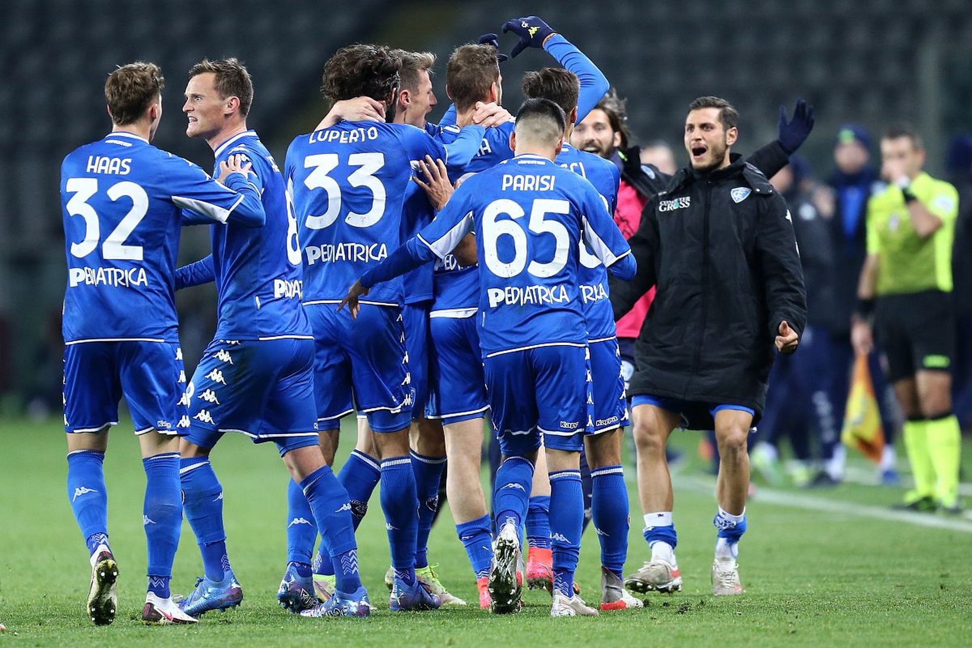 则以其爆发 则以其爆发