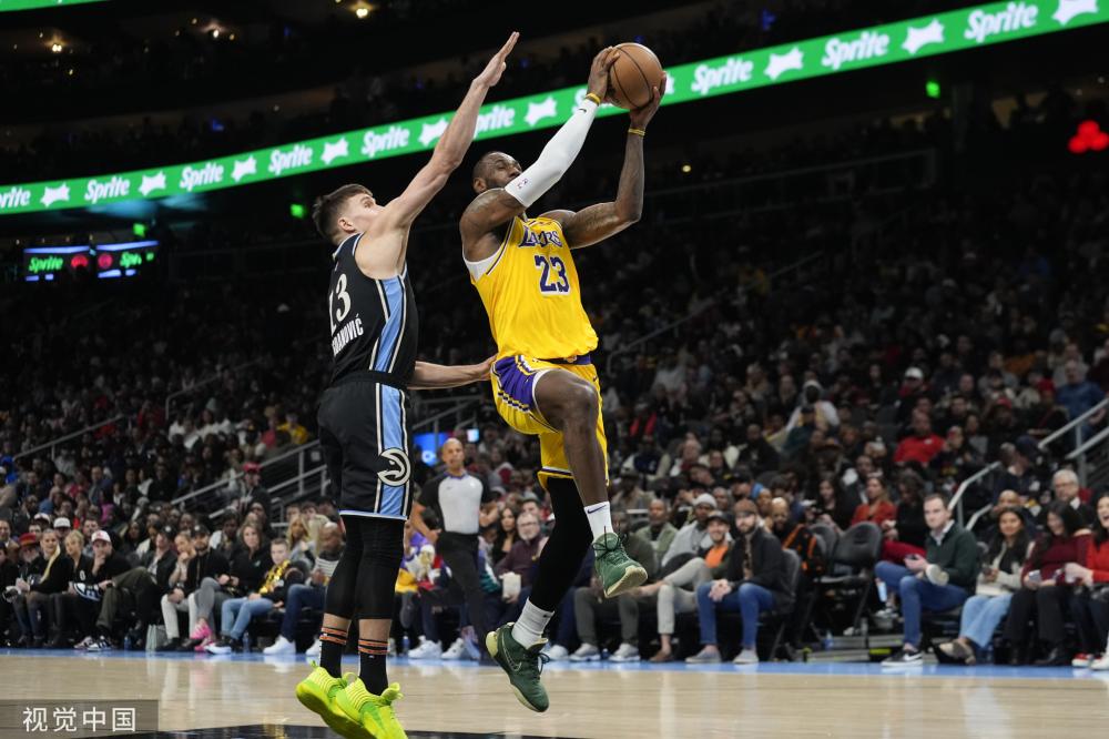 赛而紧绷 赛而紧绷